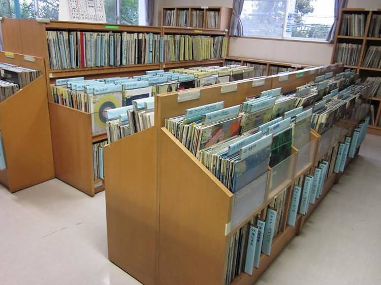 小石川図書館