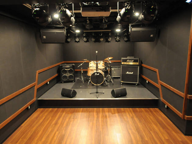 dues 新宿 dues 新宿