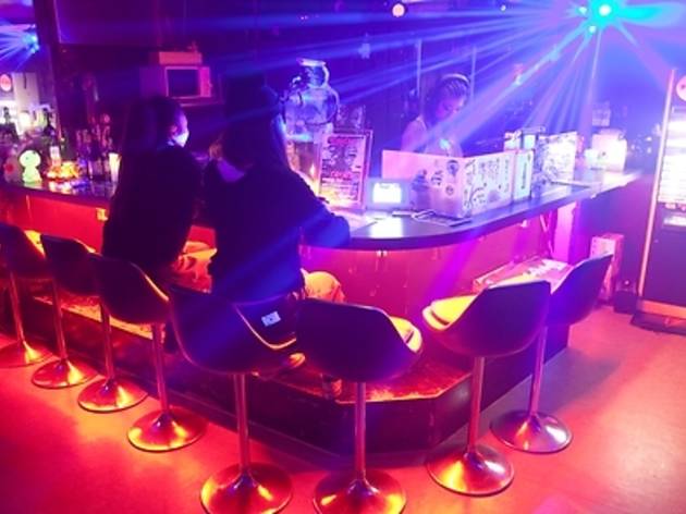 Bar A-Un Bar A-Un