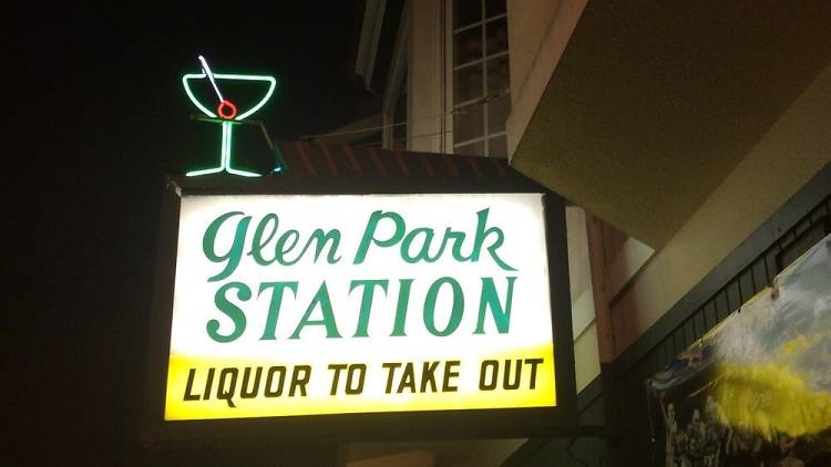 One of San Francisco's best sports bars, Glen Park Station