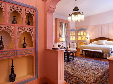 Luxury hotels in Beirut Luxury hotels in Beirut