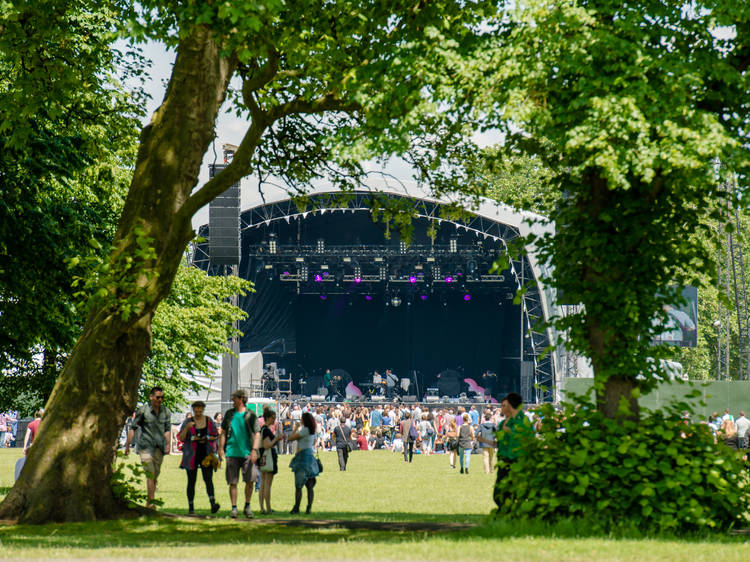 Shutdown with Skepta at Field Day