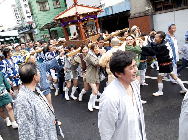 かなまら祭り