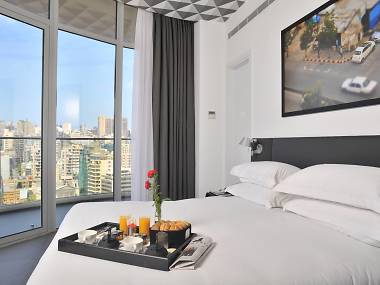 The Smallville Hotel The Smallville Hotel