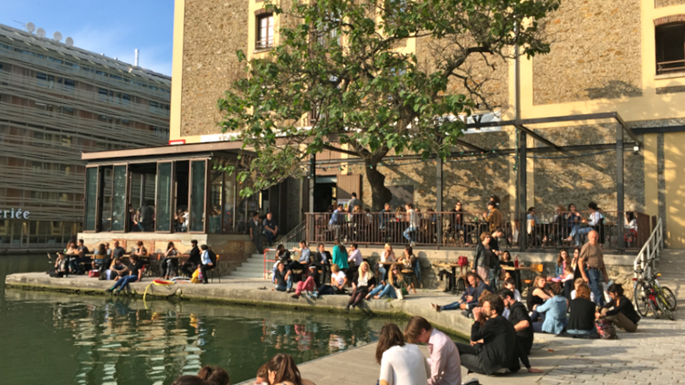 Trouver (enfin) une place en terrasse 