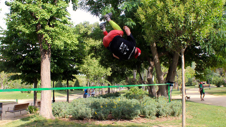 Jardins de Piscines i Esports - Slackline