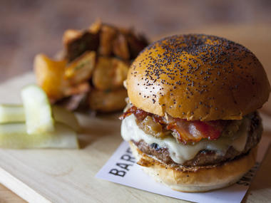 The best burgers in Los Angeles The best burgers in Los Angeles