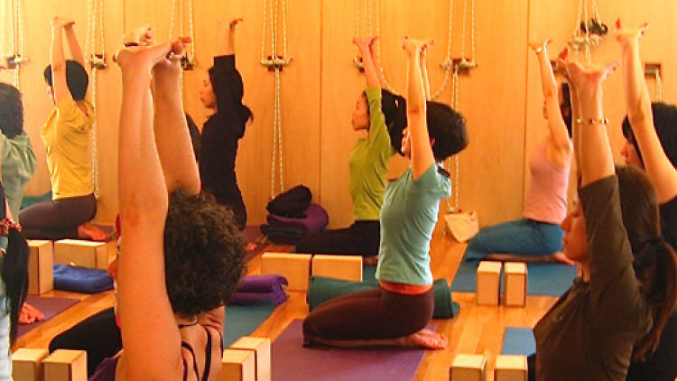 English-language yoga classes in Tokyo | Time Out Tokyo