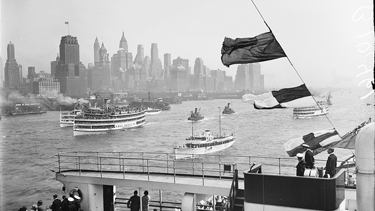 Vintage photos of New York City's skyline