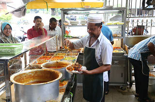 Deen Maju Restaurants In George Town Penang