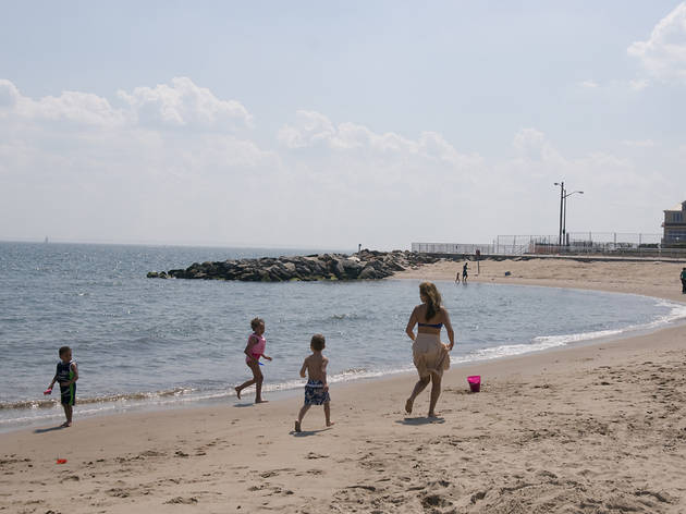 NYC beaches for families NYC beaches for families