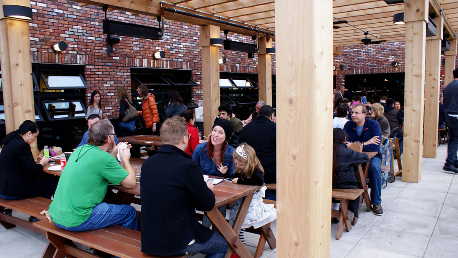 18 Kid Friendly Outdoor Restaurants in NYC