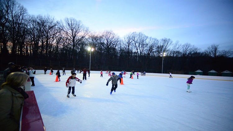 WWII Veterans War Memorial Ice Skating Rink