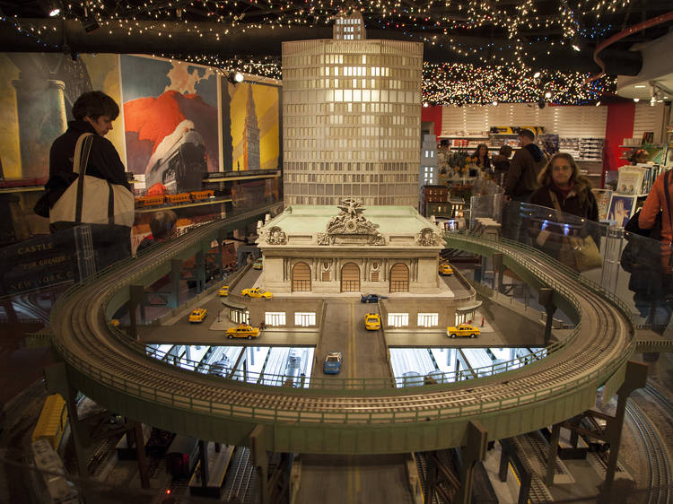 New York Transit Museum's Holiday Train Show