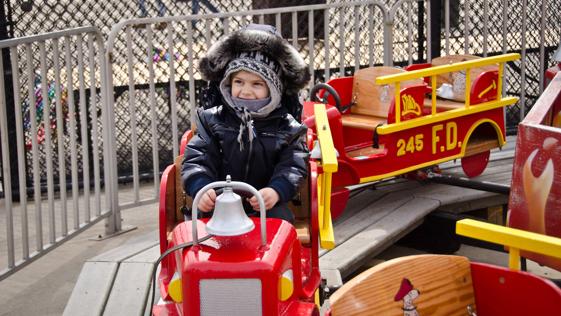 Luna Park | Attractions in Brooklyn, New York Kids