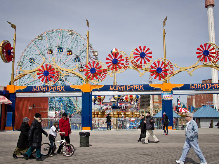 Luna Park