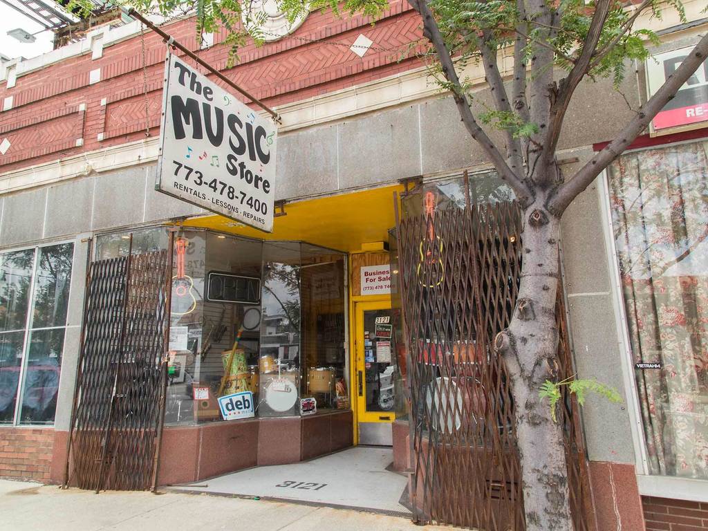 Best music stores in Chicago for instruments, sheet music and more