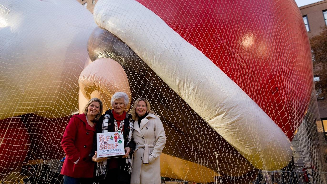 Macy's Thanksgiving Parade Balloon Inflation Things to do in New York