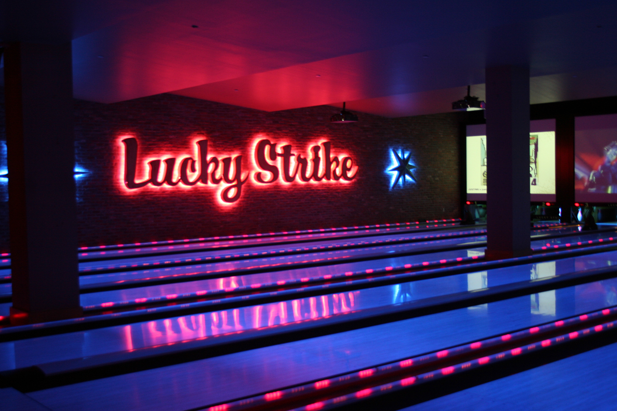 Best kids' bowling in NYC, including Bowlmor and Melody Lanes