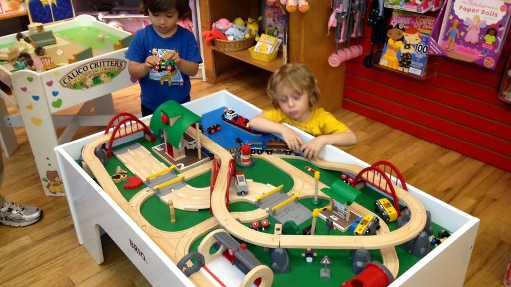 West Side Kids Shopping in Upper West Side, New York Kids