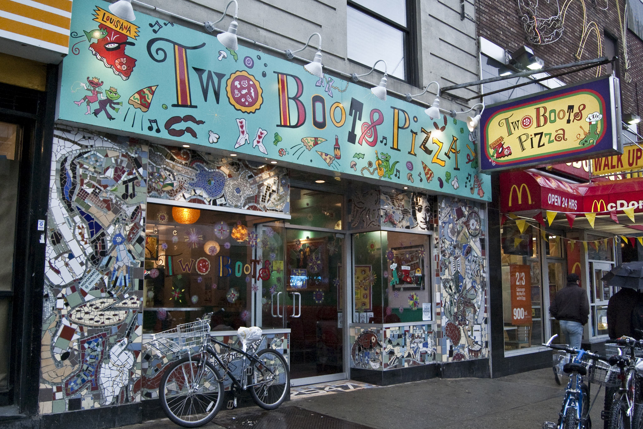 Two Boots Restaurants in Upper West Side, New York Kids