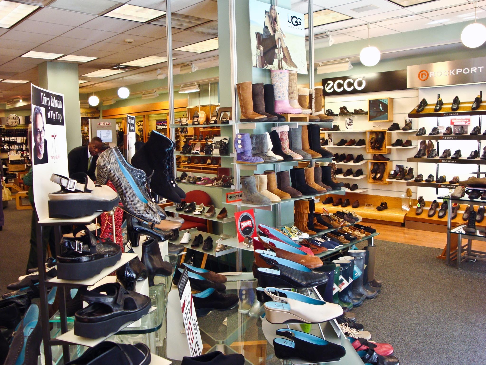 Best Kids' Shoe Stores To Hit on Your 