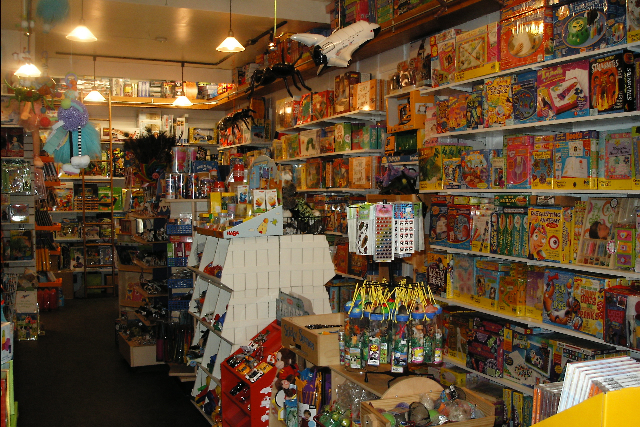 Toy Space | Shopping in Park Slope, New York Kids