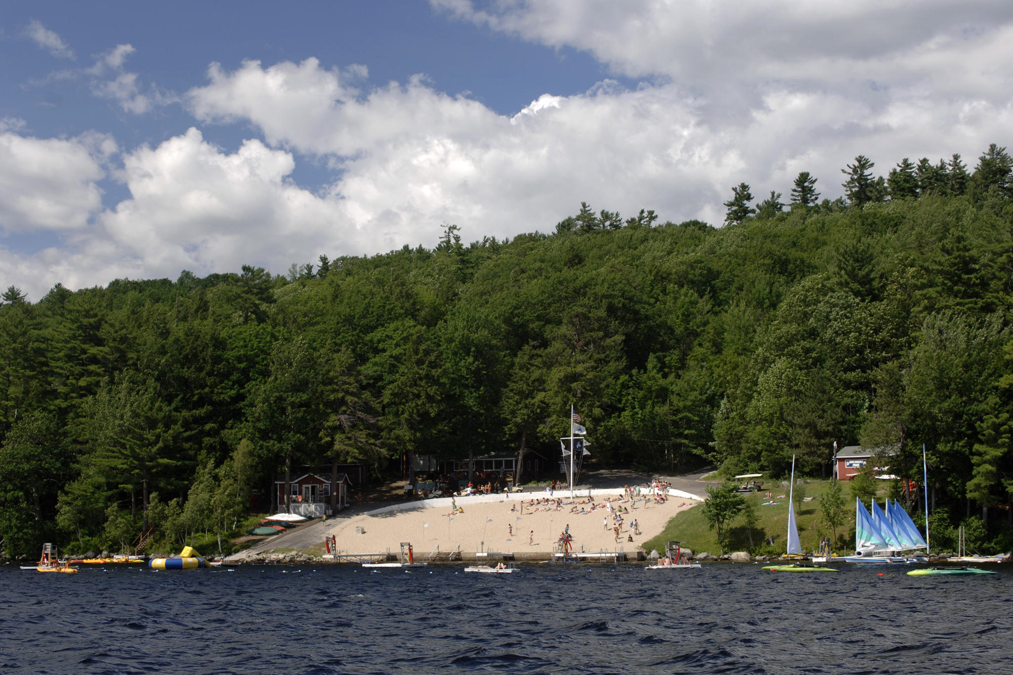 Best sleepaway camps for kids, tweens and teens near NYC