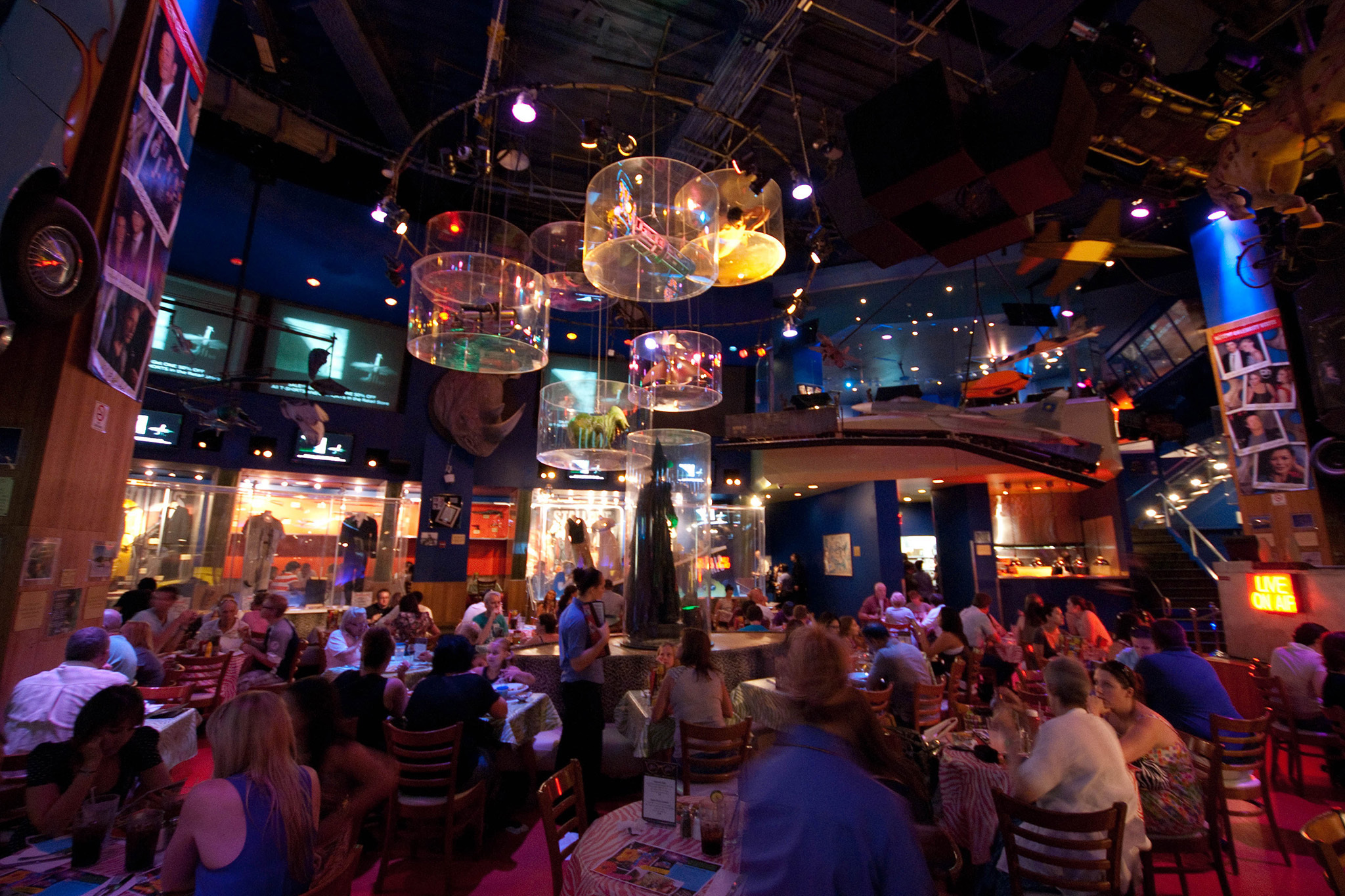 Planet Hollywood | Restaurants in Midtown West, New York Kids