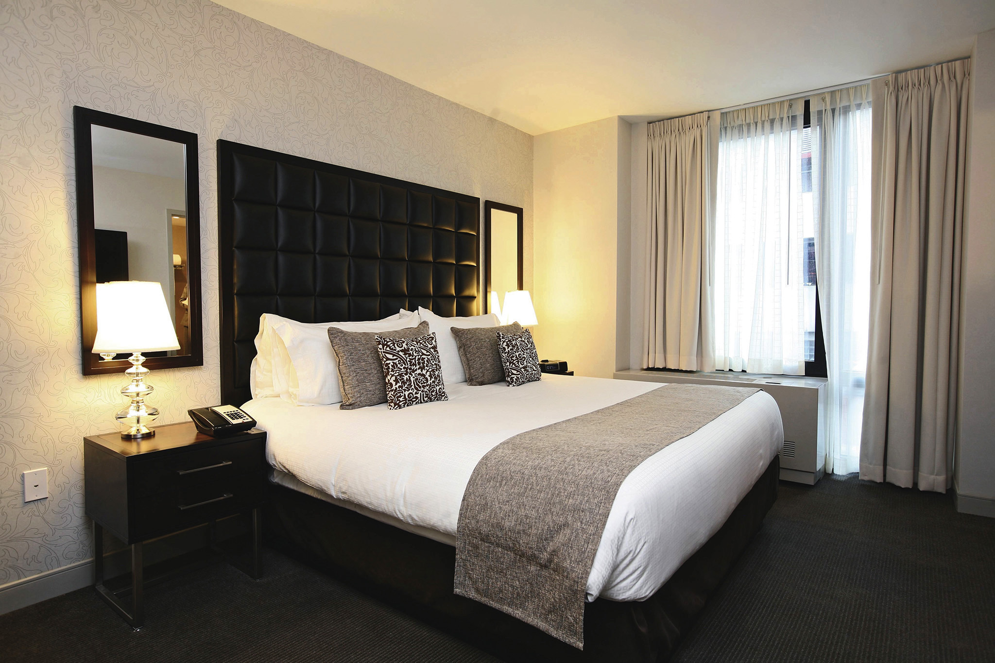 Distrikt Hotel | Hotels in Hell’s Kitchen, New York Kids