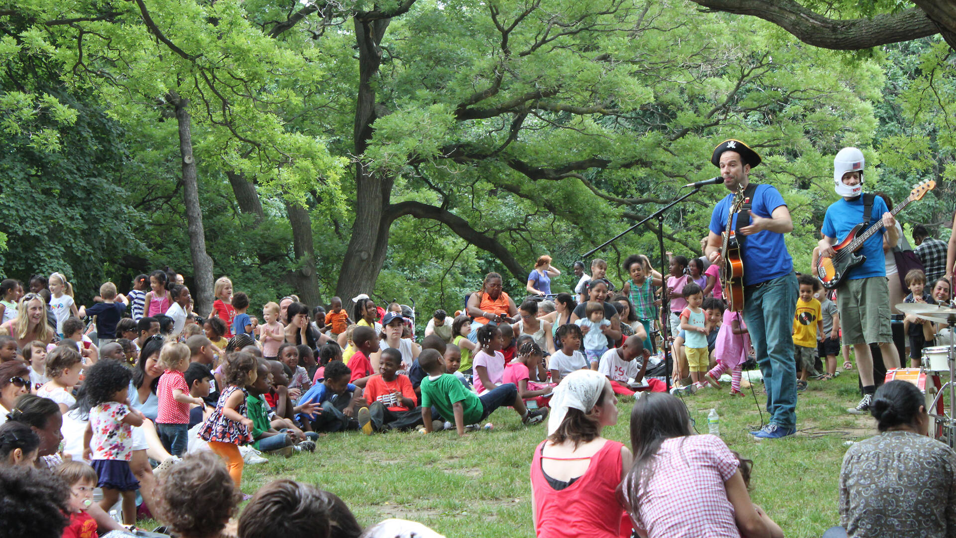 Free outdoor concert series for NYC families in summer 2013