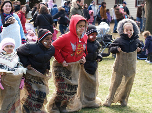 ny_migration_65.fw.queensfarm04.jpg Barnyard Easter Egg Hunt