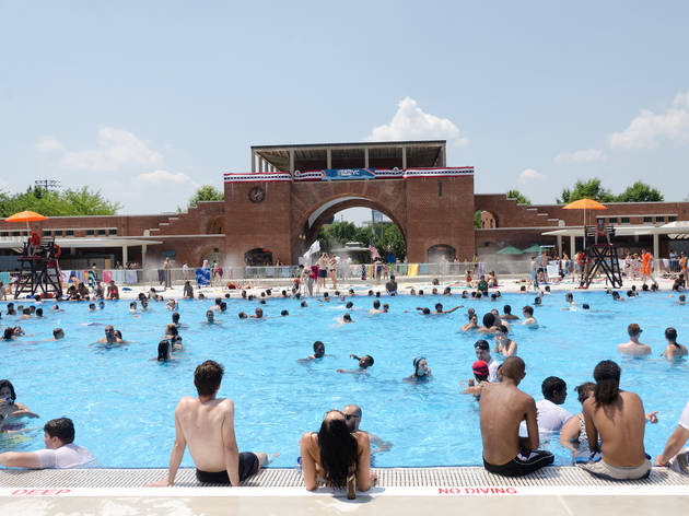 ny_migration_mccarrenpool07_0.jpg McCarren Park Pool