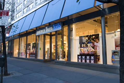 A view of a Pottery Barn store in1976 in New York City, New York. News  Photo - Getty Images