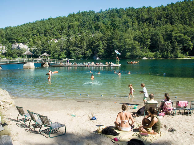 ny_migration_74.ft.lakemohonk03.jpg Lake Mohonk