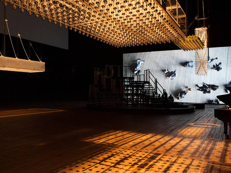 Philippe Parreno, H {N)Y P N(Y} OSIS