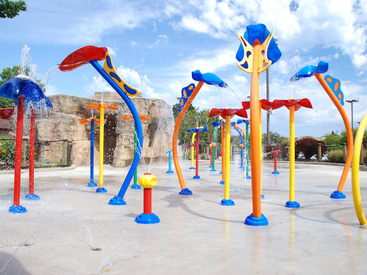 Splash Pads and Spraygrounds in Chicagoland - Chicago Parent