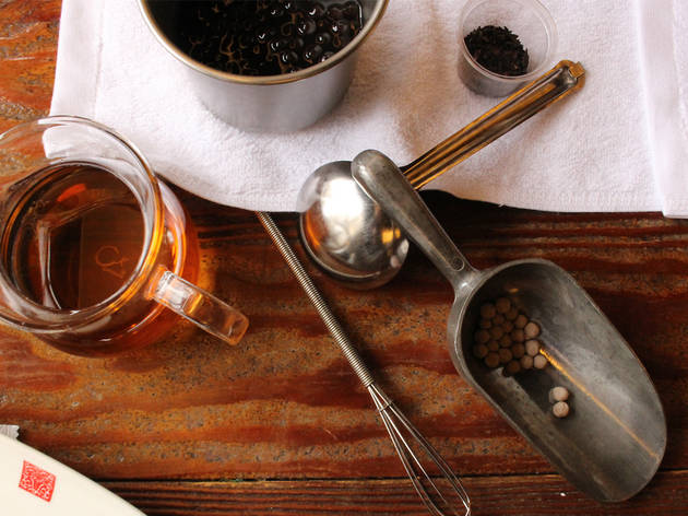 Learn to make bubble tea Learn to make bubble tea