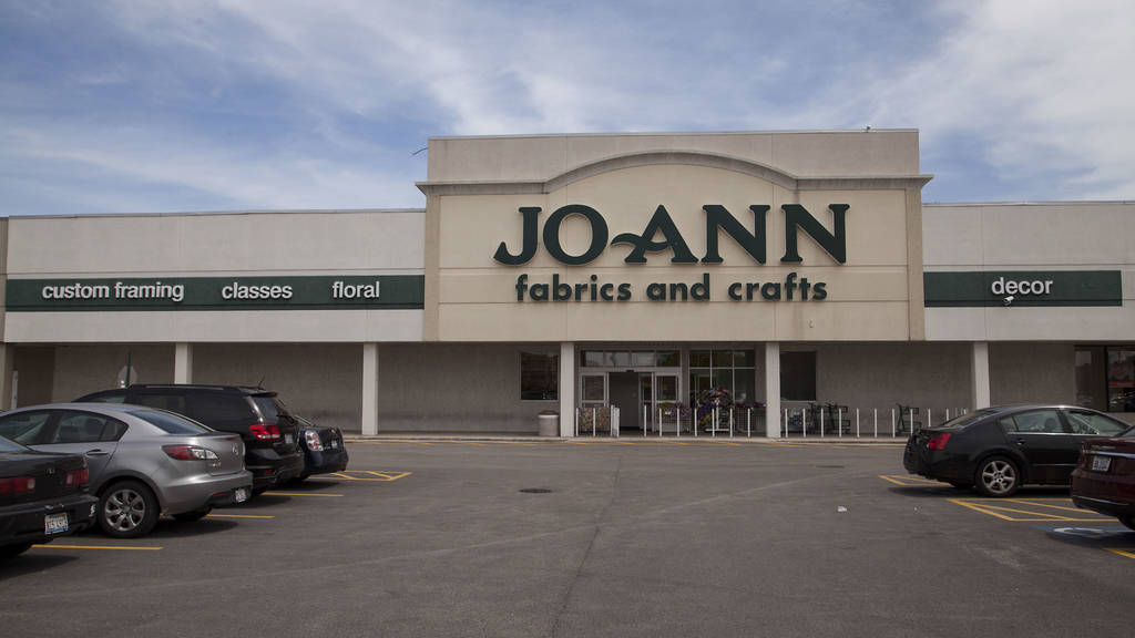 JoAnn Fabric Shopping in Bucktown, Chicago
