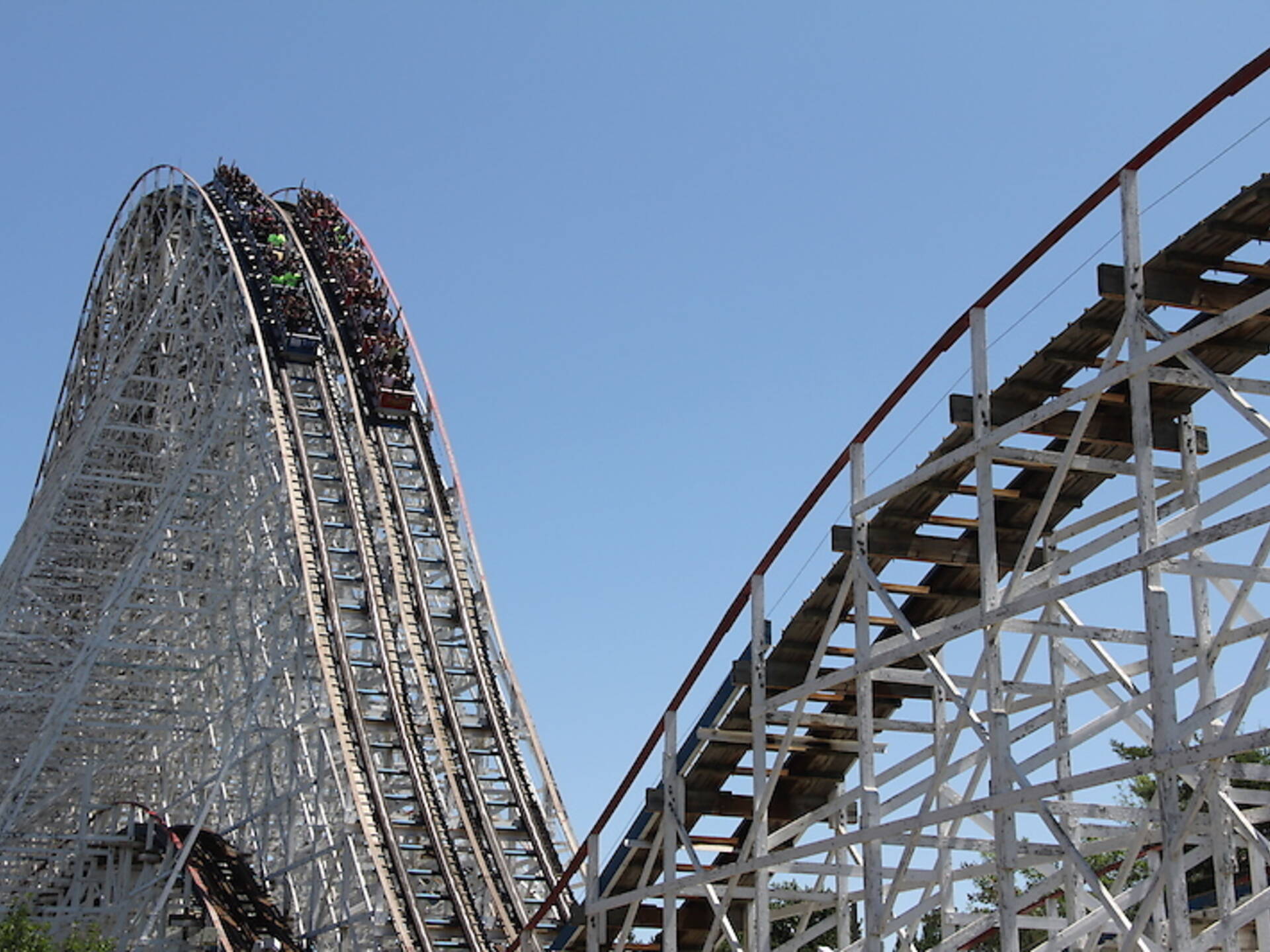 Six Flags Great America's roller coasters ranked