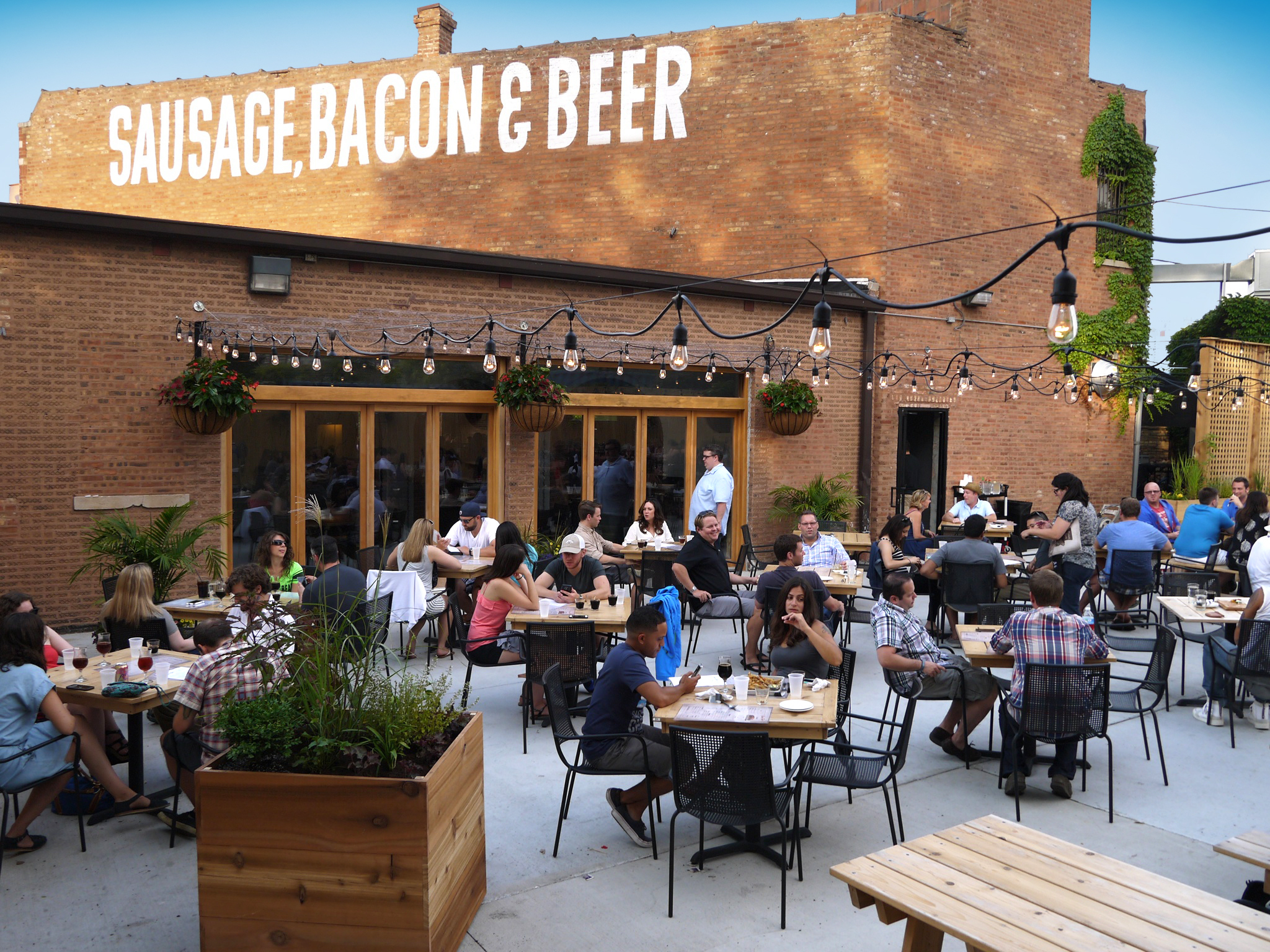 20 Best Outdoor Restaurants Patios And Cafes In Chicago