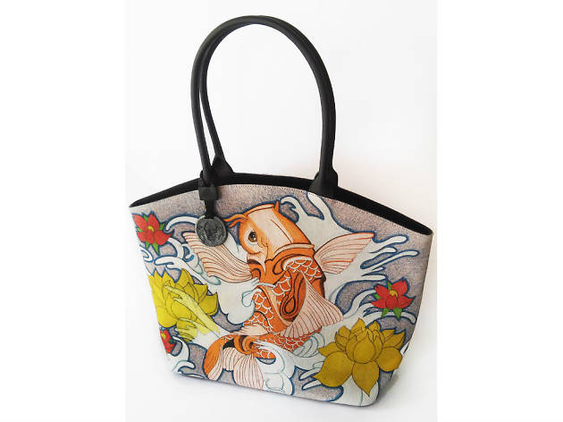 Prison Art Prison Art son bolsas tatuadas por presos.