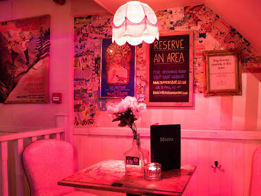 Late-night bars and pubs in London Late-night bars and pubs in London