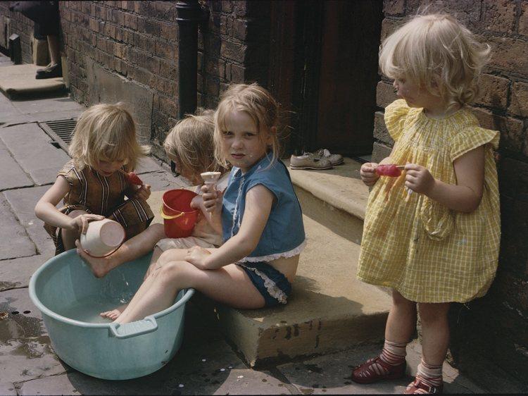 Shirley Baker's photographs of Manchester