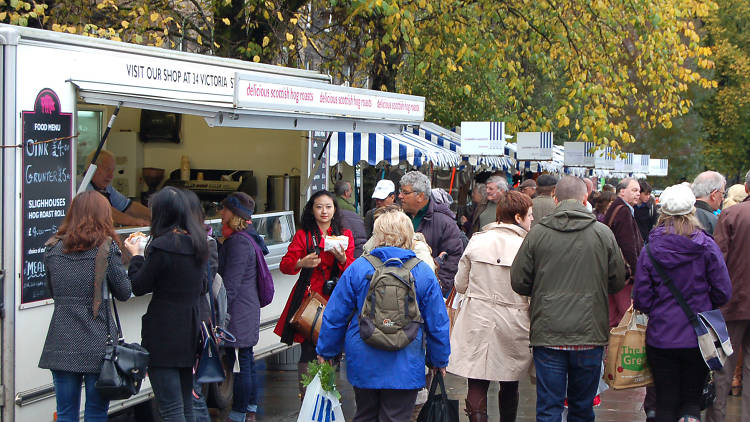 oink hog roast street food