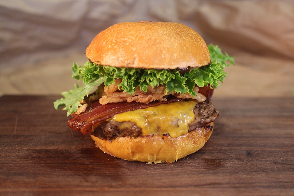 Battle Of The Burger S 20 Best Burgers Voted On By Readers Standard Burger At