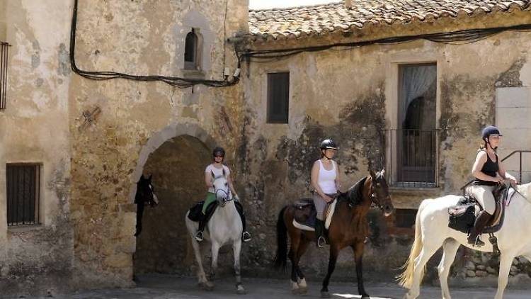 Discover the Costa Brava on horseback