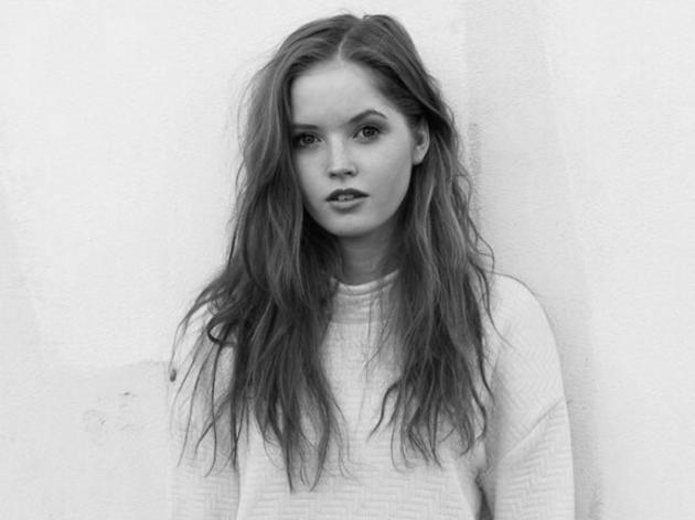 Ellie Bamber Ellie Bamber