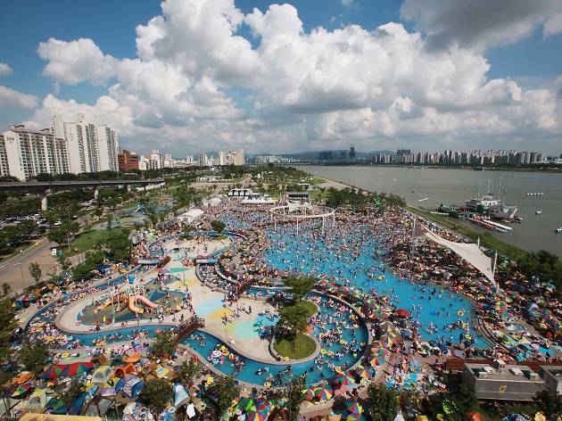 Cool By The Pool Han River Swimming Pools Time Out Seoul