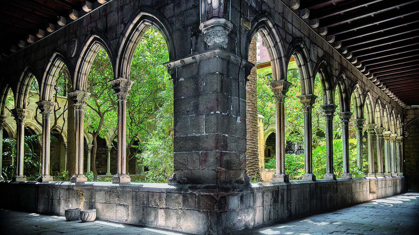 Església de Santa Anna, un claustre de calma al centre de Barcelona